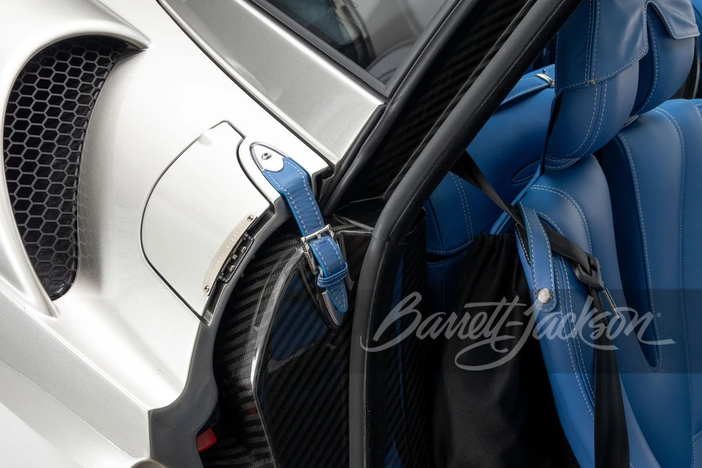 2016 Pagani Huayra - Image 9 of 31
