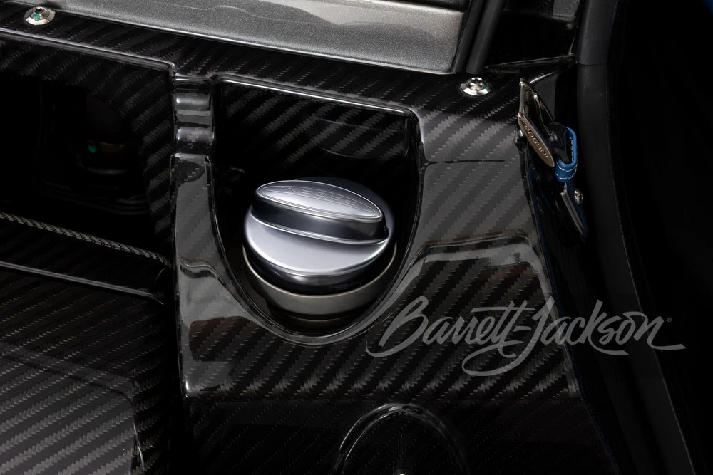 2016 Pagani Huayra - Image 22 of 31