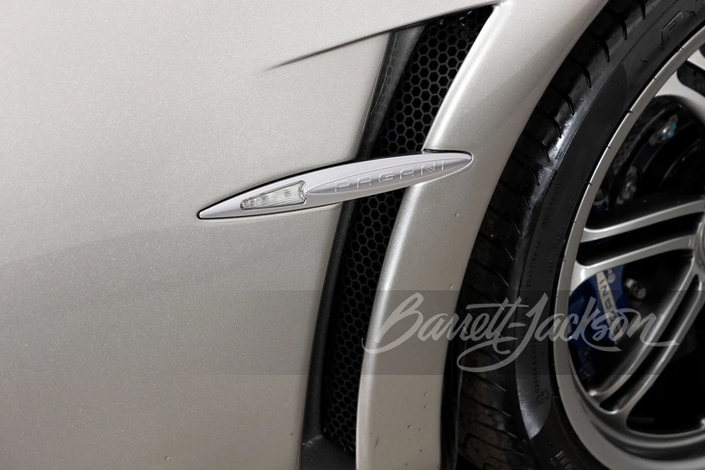 2016 Pagani Huayra - Image 23 of 31