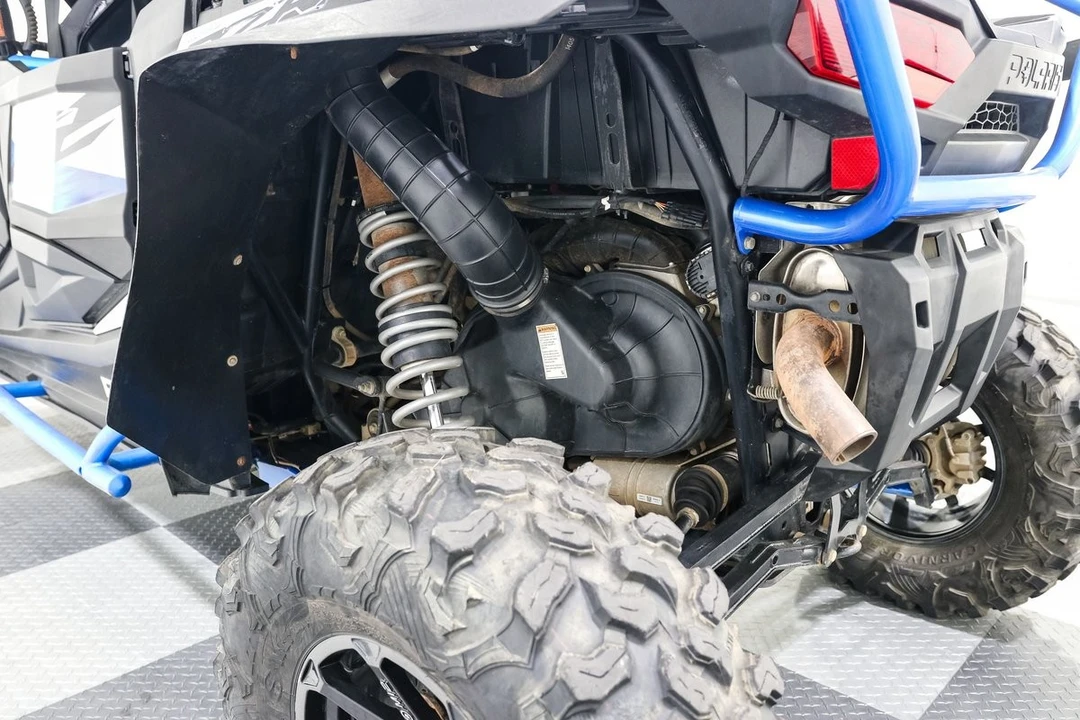2016 Polaris Slingshot - Image 10 of 21