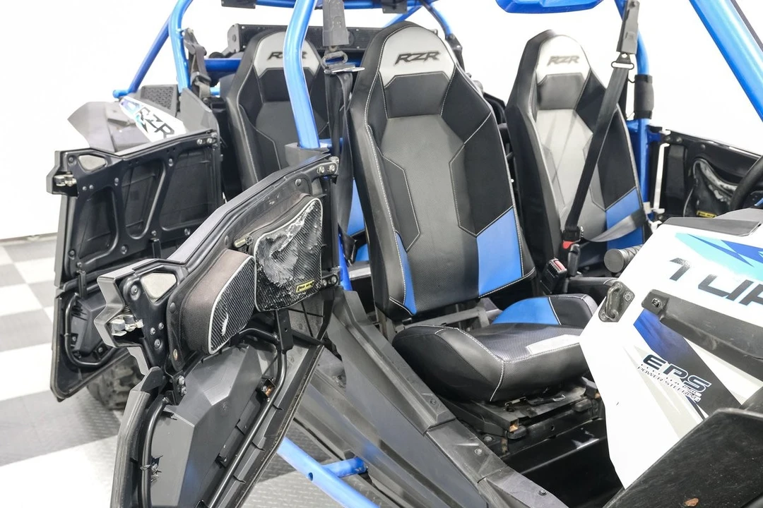 2016 Polaris Slingshot - Image 16 of 21