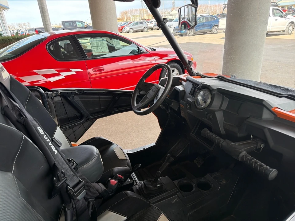 2016 Polaris Slingshot - Image 7 of 11
