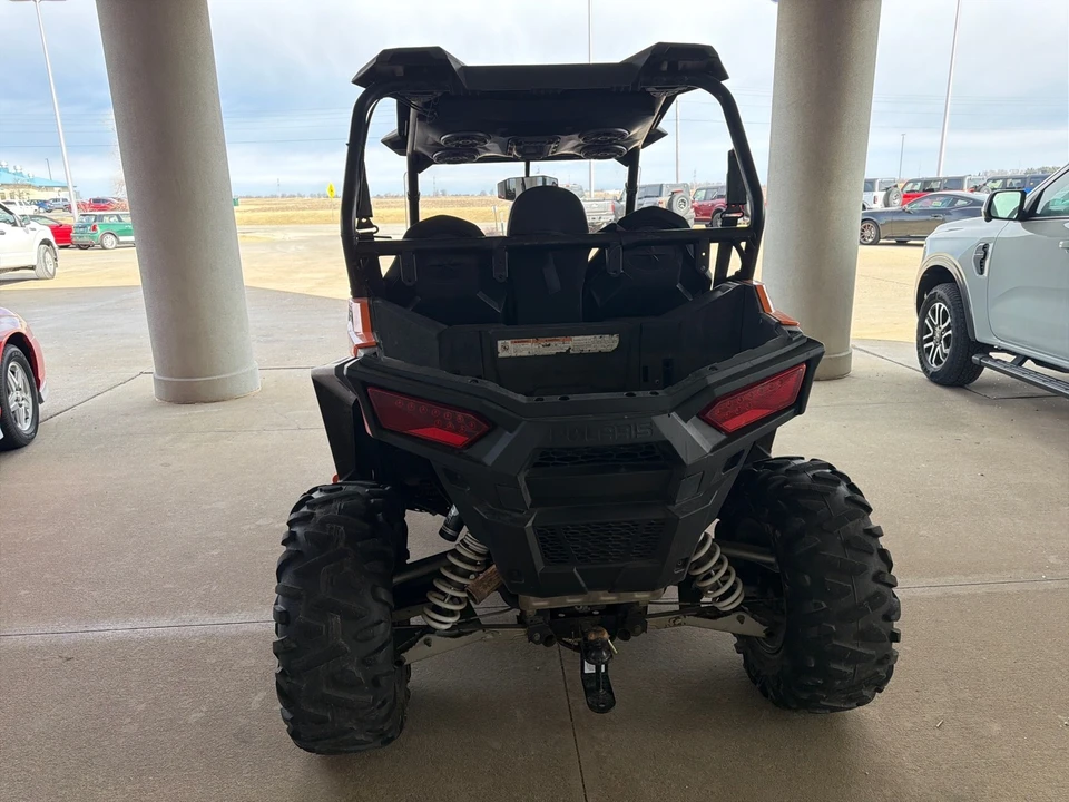 2016 Polaris Slingshot - Image 5 of 11