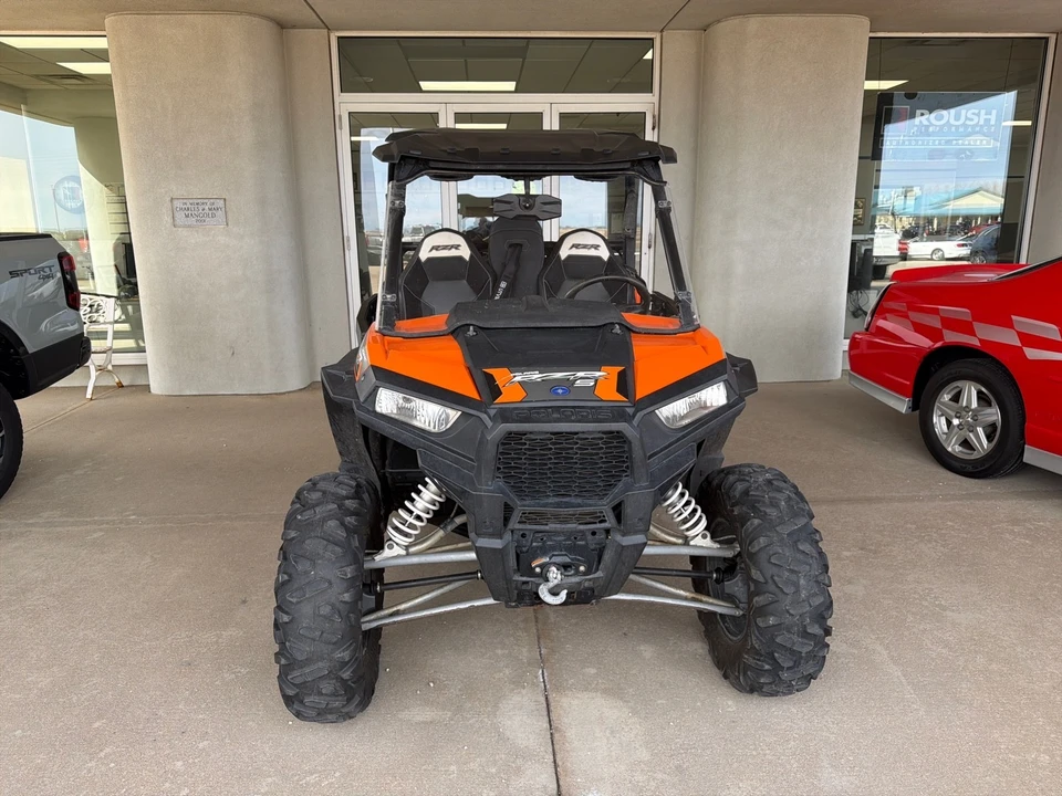 2016 Polaris Slingshot - Image 2 of 11