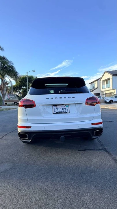 2016 Porsche 958 Cayenne - Image 6 of 18