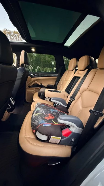 2016 Porsche 958 Cayenne - Image 11 of 18