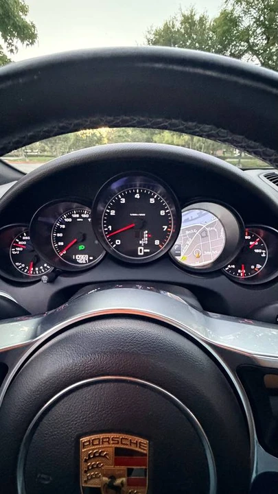 2016 Porsche 958 Cayenne - Image 17 of 18