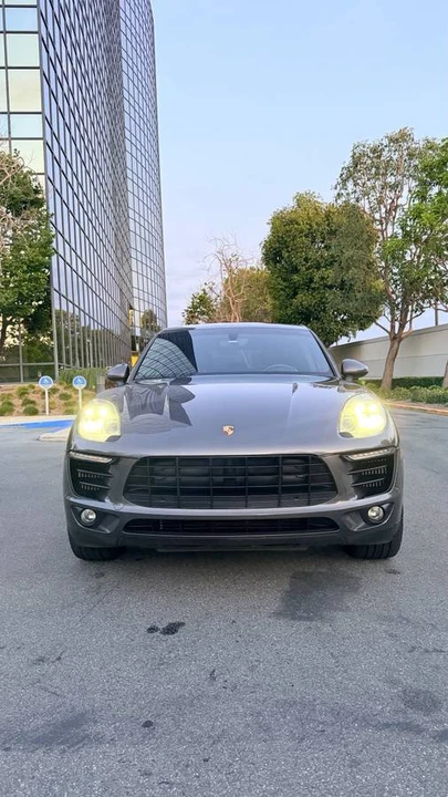 2016 Porsche Macan S - Image 2 of 17