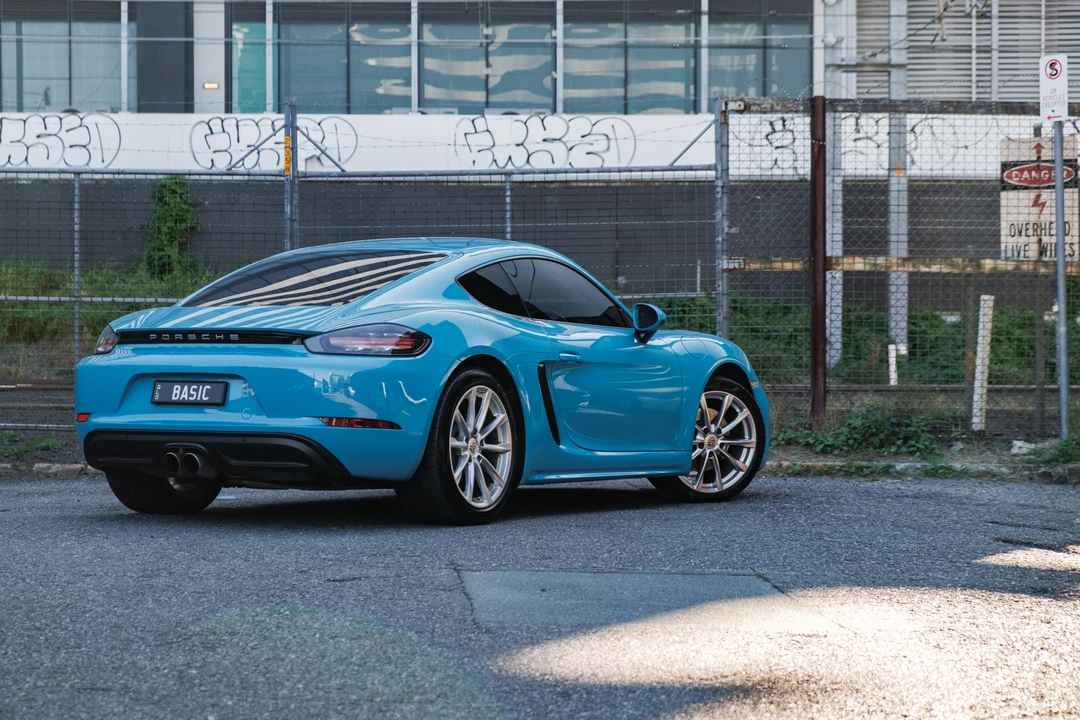 2016 Porsche 718 Cayman - Image 9 of 31