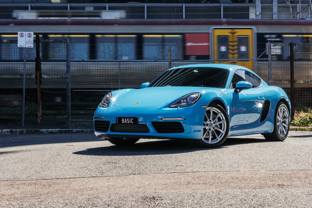 2016 Porsche 718 Cayman - Image 3 of 31