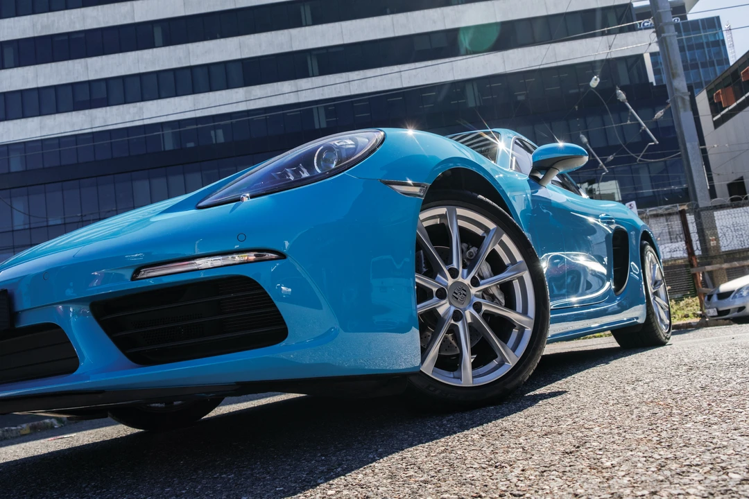 2016 Porsche 718 Cayman - Image 15 of 31
