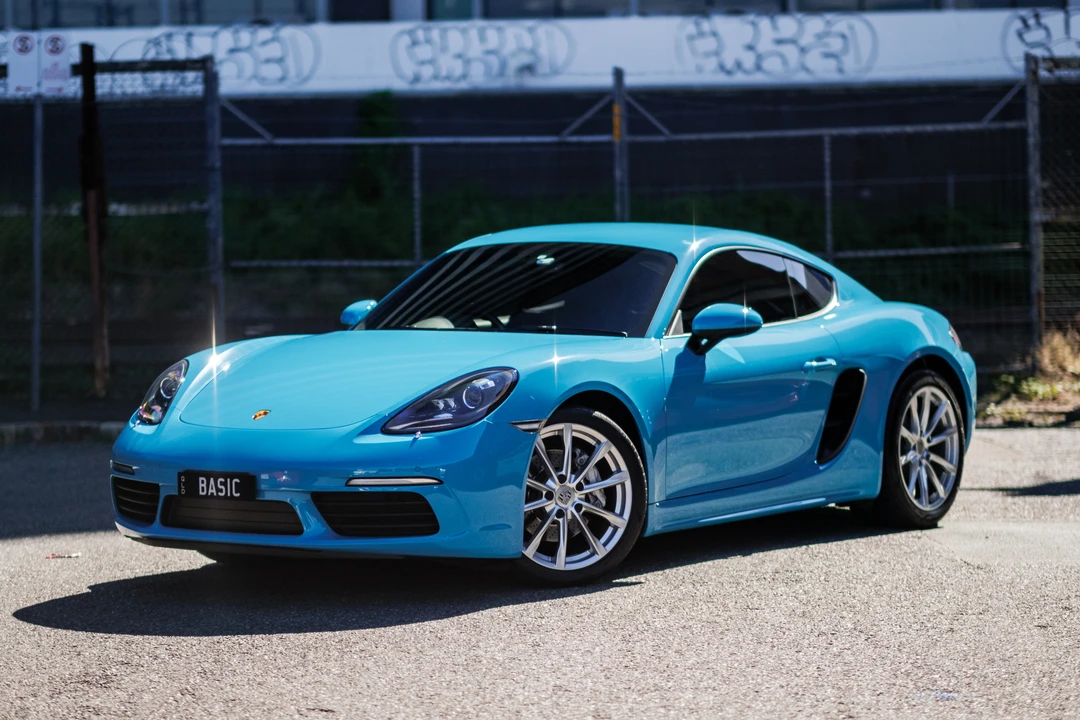 2016 Porsche 718 Cayman - Image 2 of 31