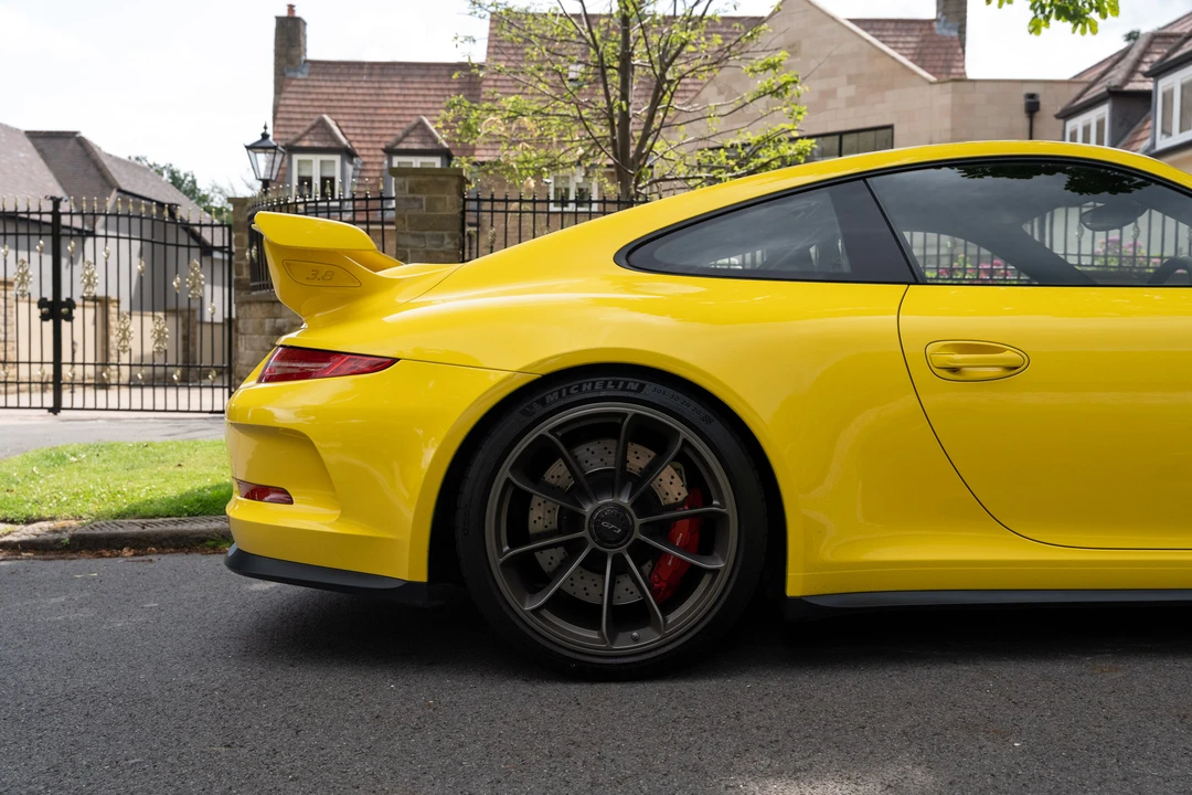 2016 Porsche 991 Carrera - Image 9 of 31