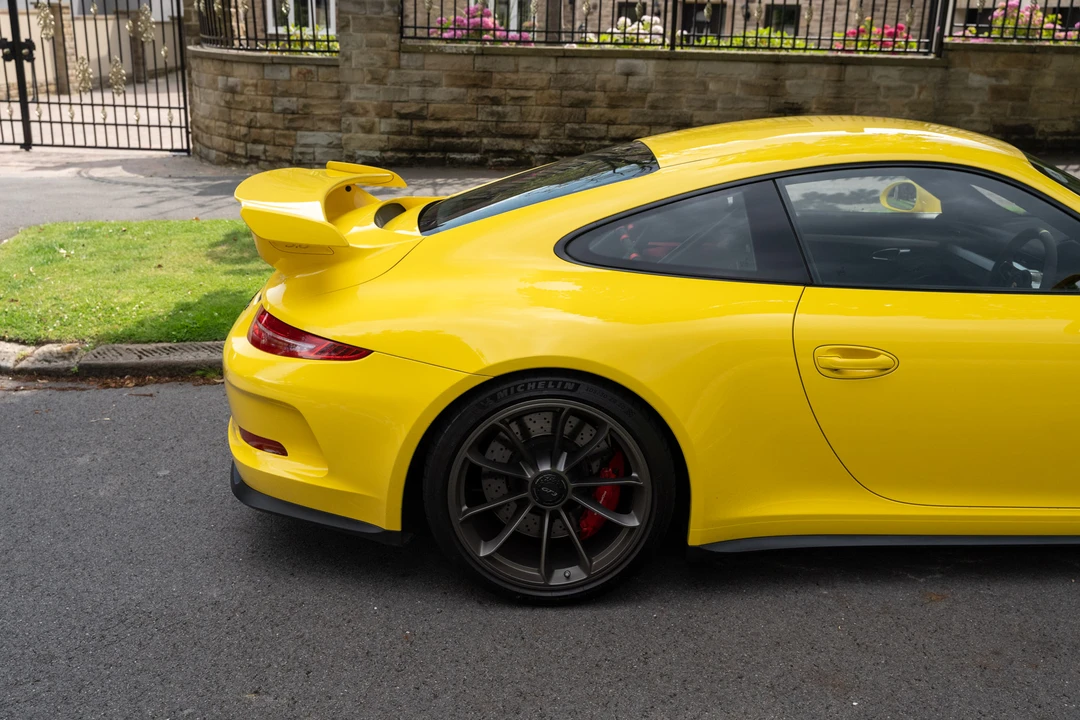 2016 Porsche 991 Carrera - Image 10 of 31