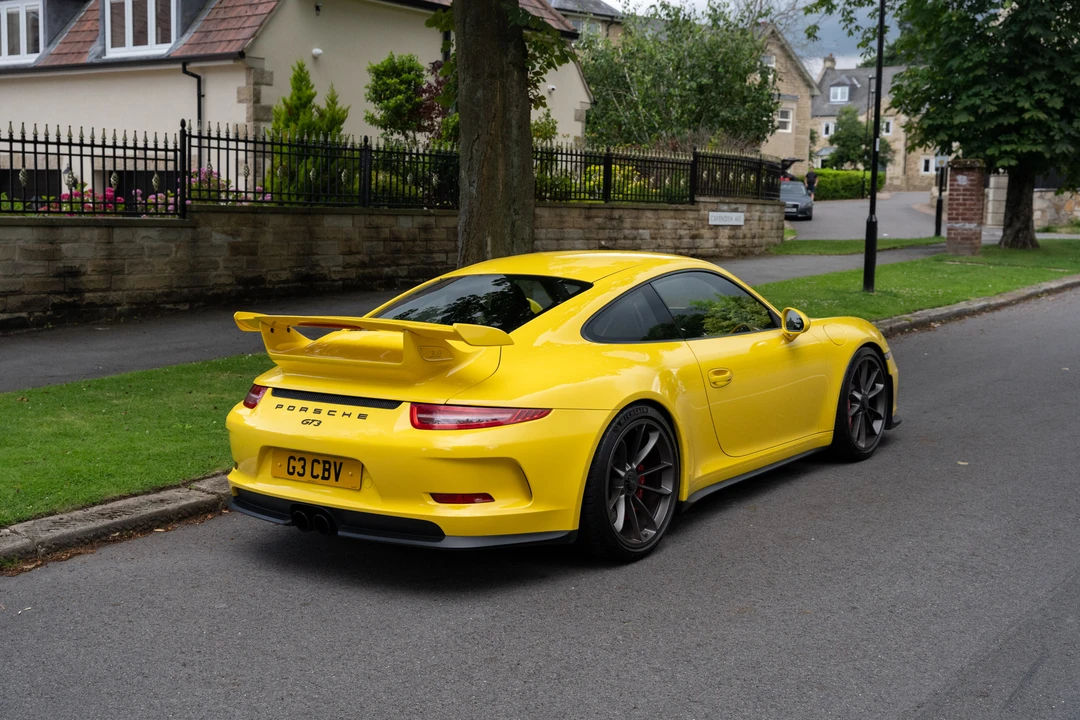 2016 Porsche 991 Carrera - Image 27 of 31