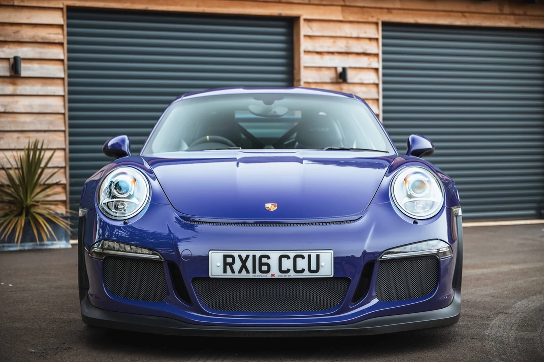 2016 Porsche 991 GT3 RS - Image 11 of 31