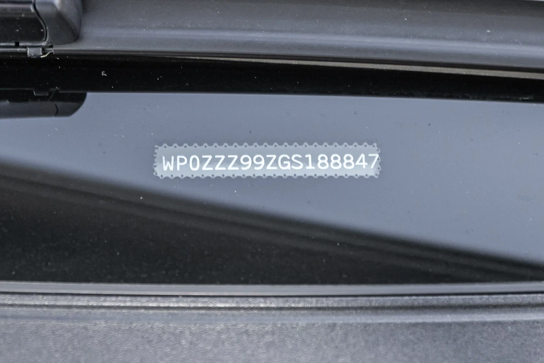 2016 Porsche 991 Carrera - Image 17 of 31