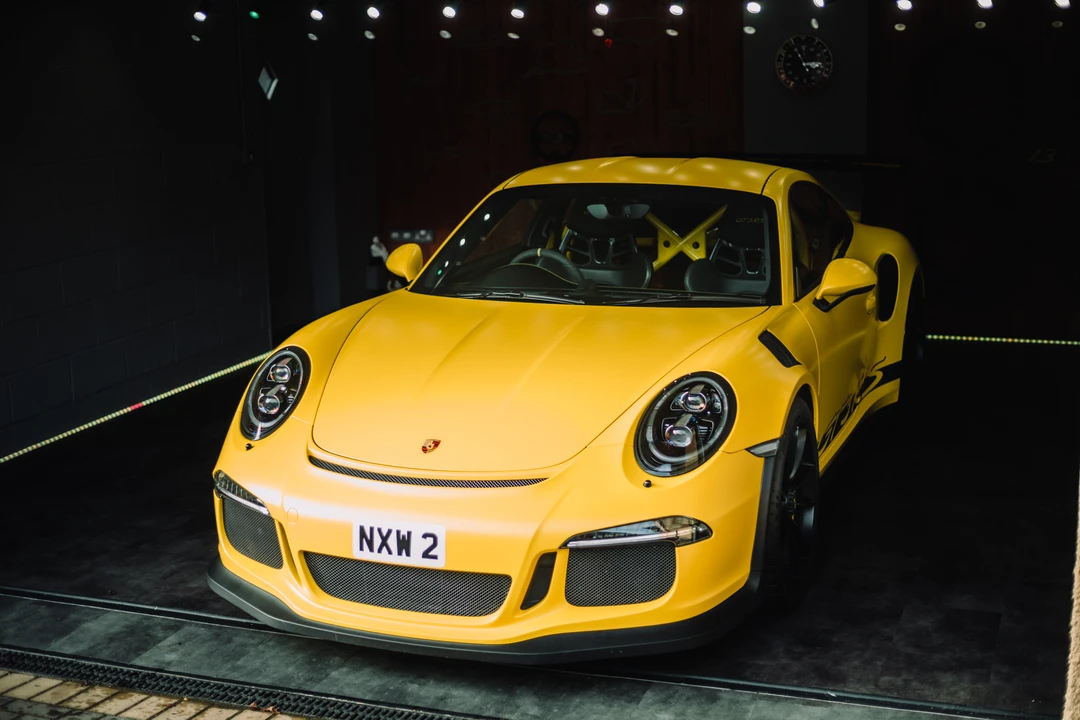 2016 Porsche 991 GT3 RS - Image 26 of 31