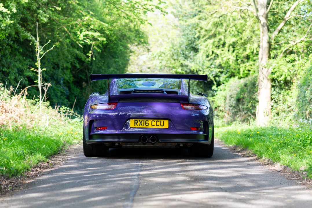 2016 Porsche 991 GT3 RS - Image 9 of 31