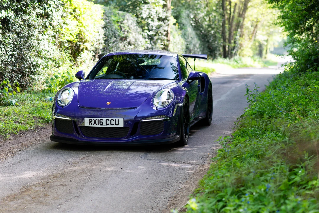 2016 Porsche 991 GT3 RS - Image 2 of 31