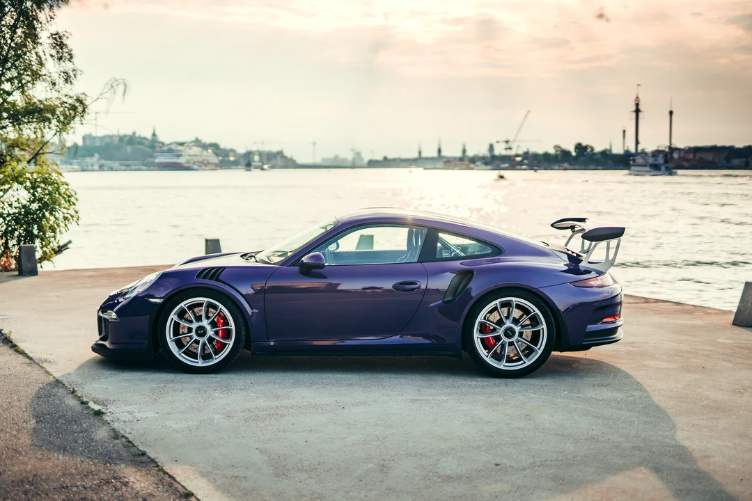2016 Porsche 991 GT3 RS - Image 9 of 31