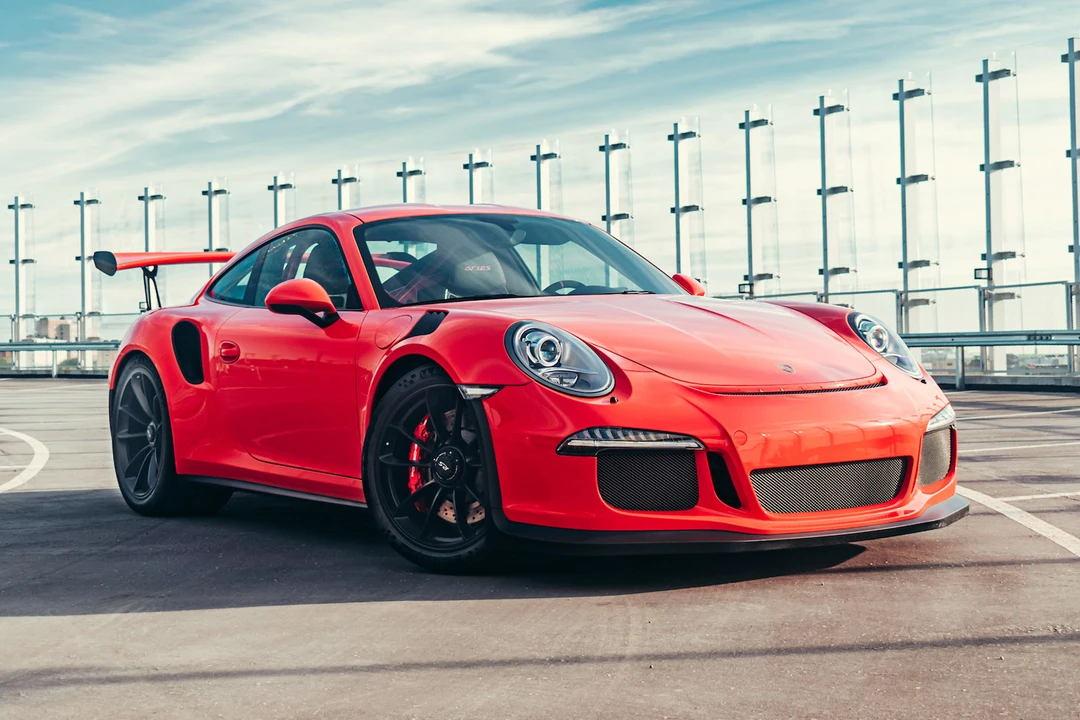 2016 Porsche 991 GT3 RS - Image 2 of 31