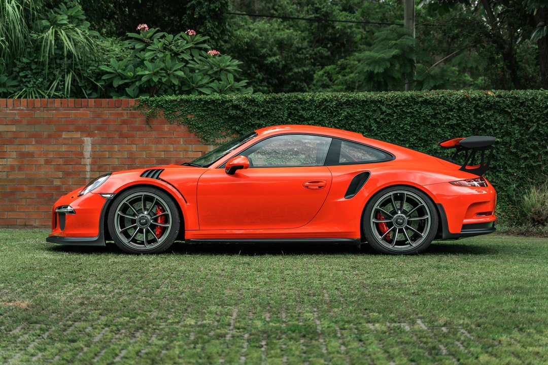 2016 Porsche 991 GT3 RS - Image 9 of 31