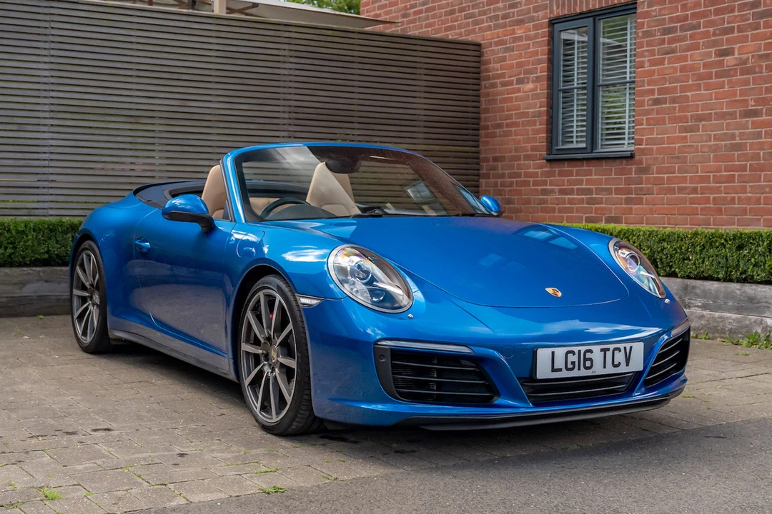 2016 Porsche 991 Carrera 4 - Image 2 of 31