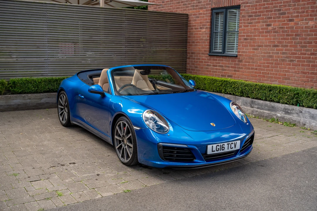 2016 Porsche 991 Carrera 4 - Image 16 of 31