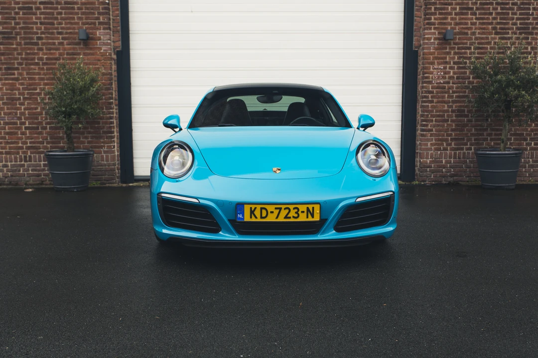 2016 Porsche 991 Carrera 4S - Image 10 of 31