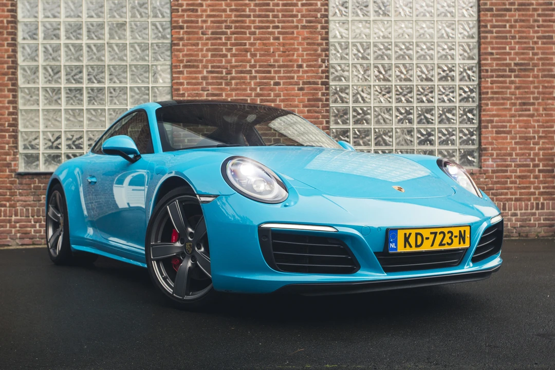 2016 Porsche 991 Carrera 4S - Image 2 of 31