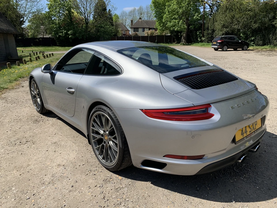 2016 Porsche 991 Carrera - Image 11 of 31