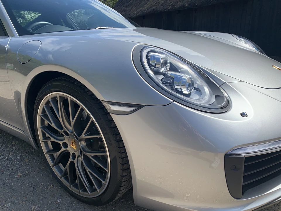 2016 Porsche 991 Carrera - Image 18 of 31