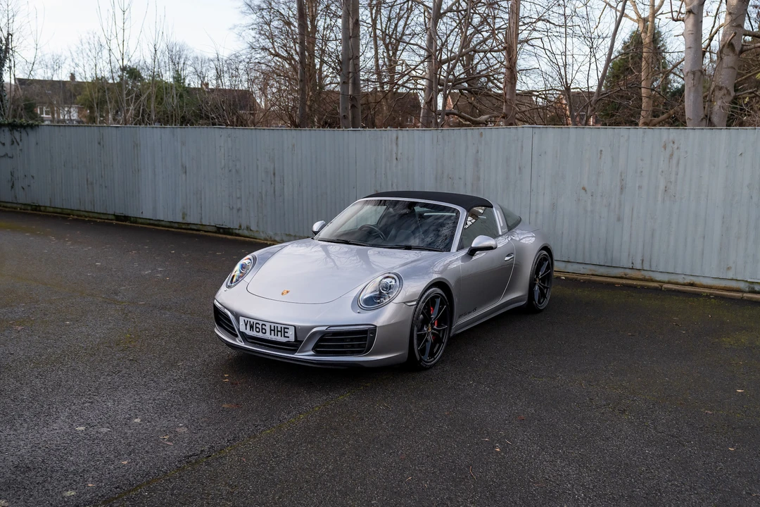 2016 Porsche 991 Targa 4 & 4S - Image 17 of 31