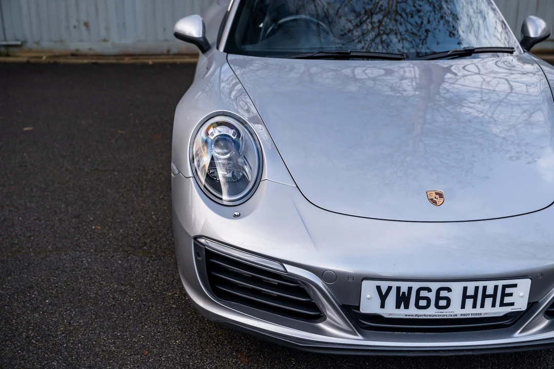 2016 Porsche 991 Targa 4 & 4S - Image 26 of 31