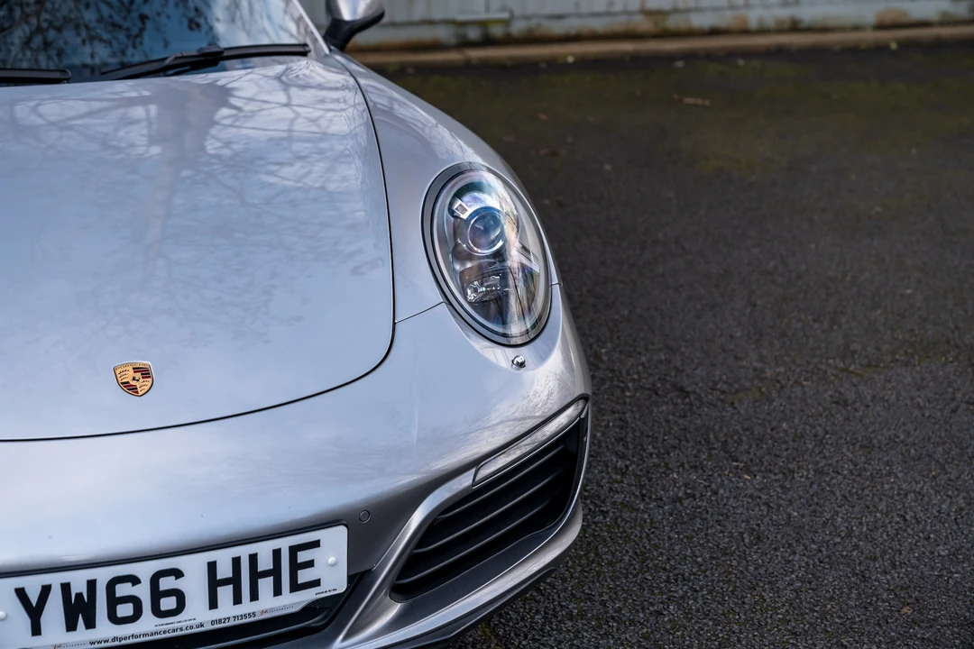 2016 Porsche 991 Targa 4 & 4S - Image 27 of 31