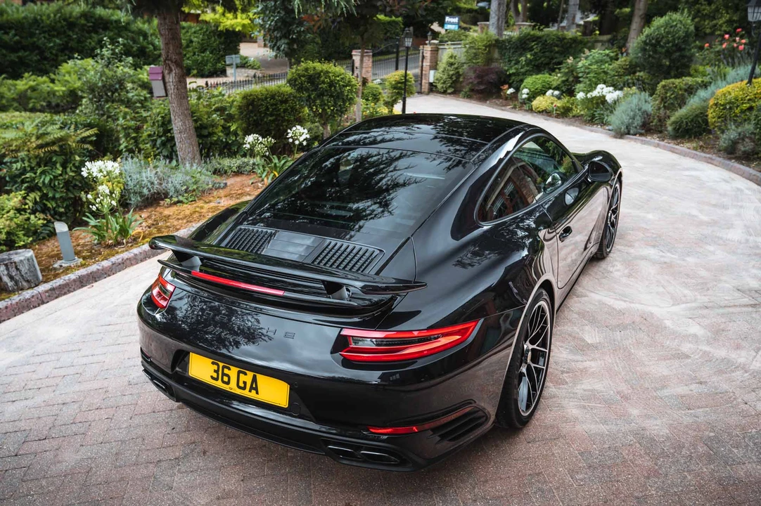 2016 Porsche 991 Turbo - Image 9 of 31