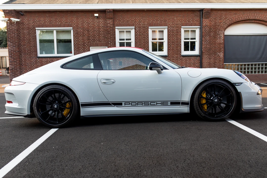 2016 Porsche 991 R - Image 21 of 31