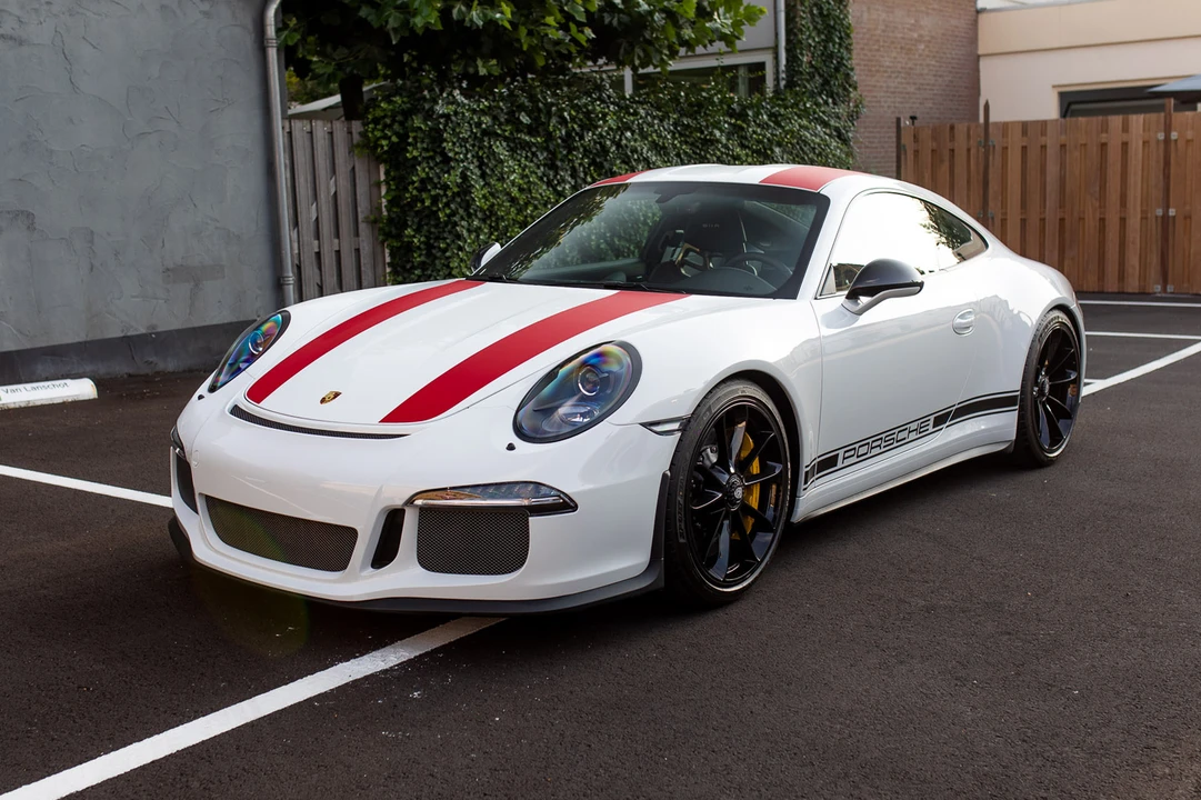 2016 Porsche 991 R - Image 2 of 31