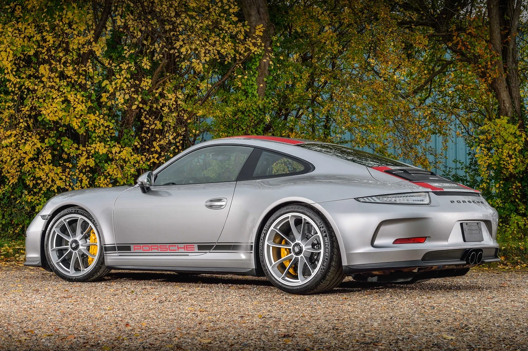 2016 Porsche 991 R - Image 9 of 31