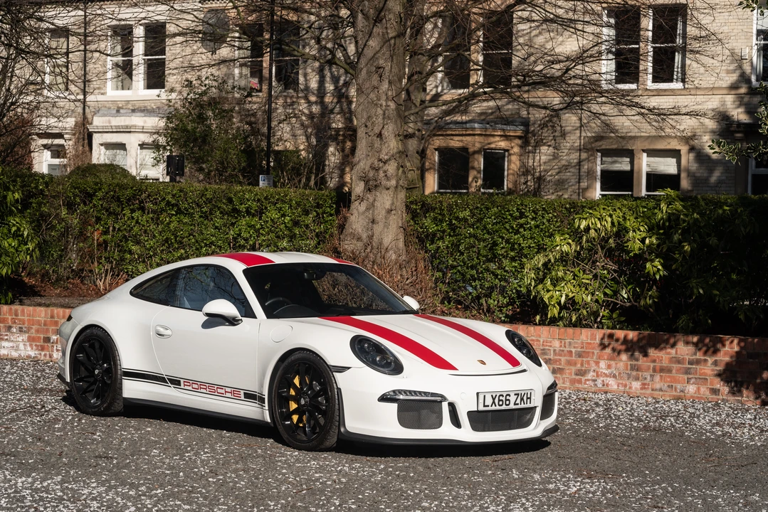2016 Porsche 991 R - Image 5 of 31
