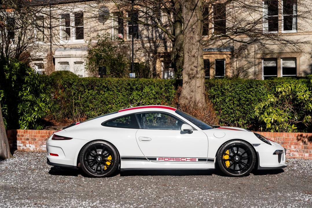 2016 Porsche 991 R - Image 8 of 31