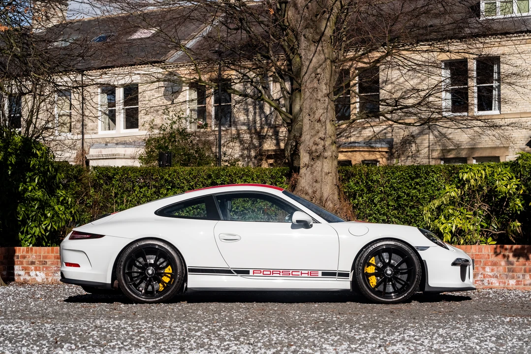 2016 Porsche 991 R - Image 9 of 31