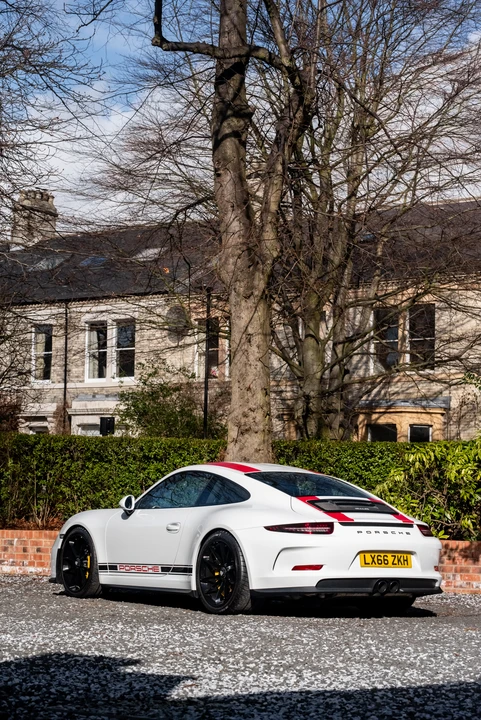 2016 Porsche 991 R - Image 25 of 31