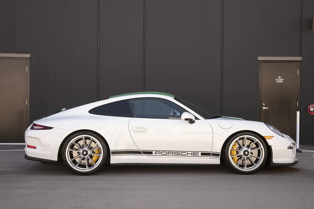 2016 Porsche 991 R - Image 10 of 31