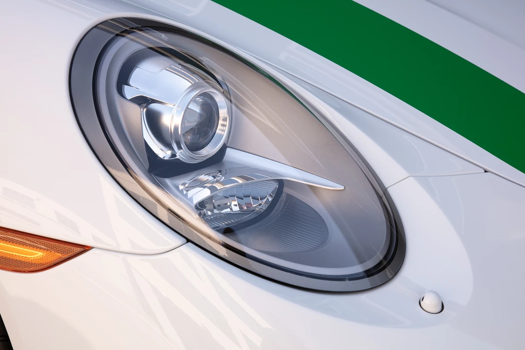 2016 Porsche 991 R - Image 17 of 31