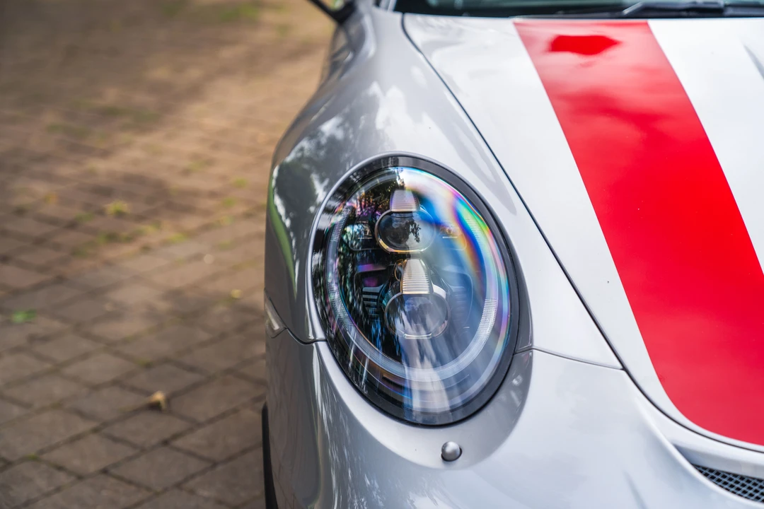 2016 Porsche 991 R - Image 28 of 31
