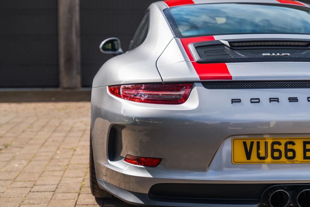 2016 Porsche 991 R - Image 31 of 31
