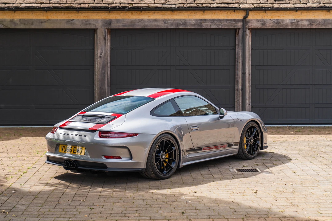 2016 Porsche 991 R - Image 11 of 31