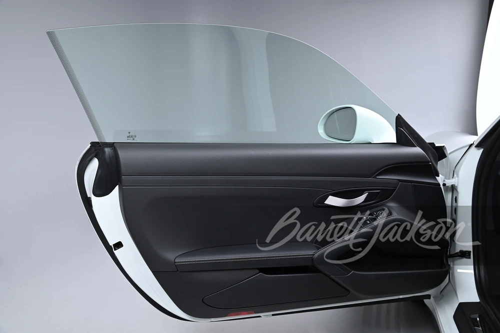 2016 Porsche 991 R - Image 20 of 25